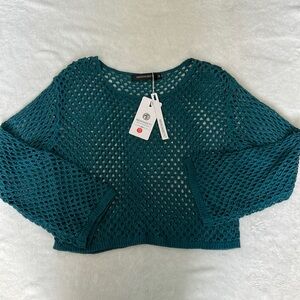 NWT Merokeety open knit long sleeve cropped swim suit coverup